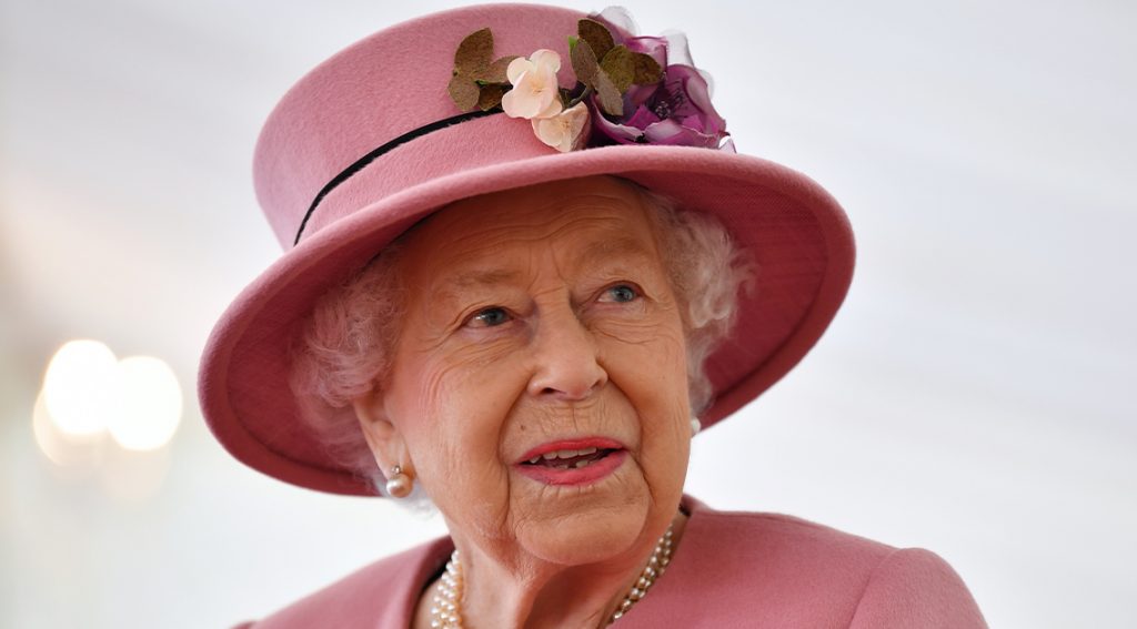 “He phones, she picks up!” – Queen Elizabeth has just two phone contacts she ‘always’ answers